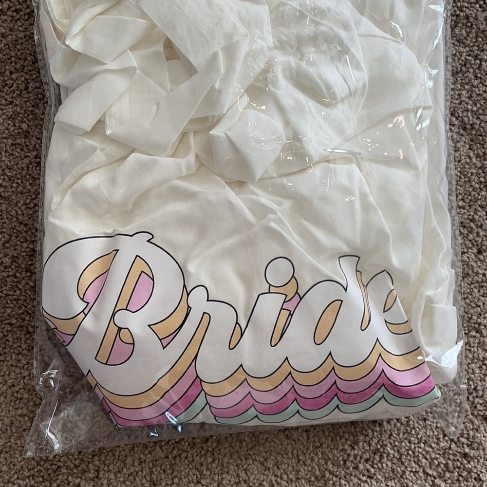 NEW Retro Bride Robe - Picture 6 of 6